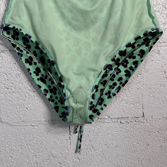 Jessica Simpson Wild Thing Ruched Keyhole Front 1Piece Swimsuit, Leopard Medium - Picture 8 of 10